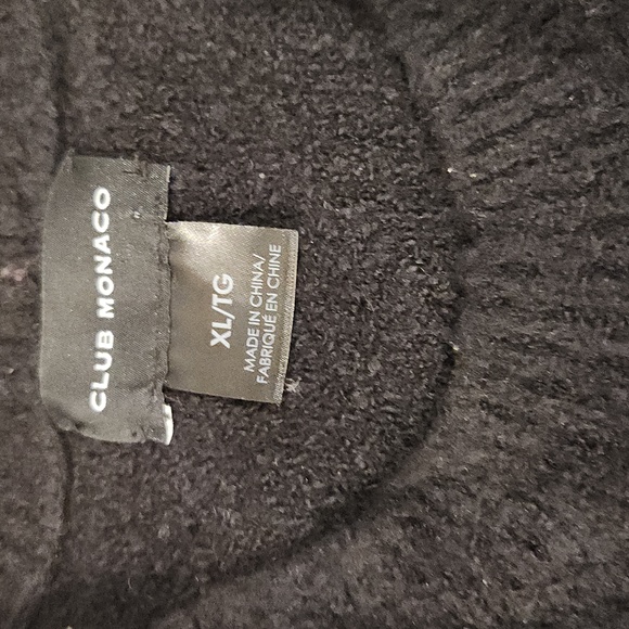 Club Monaco Cashmere Crewneck - Picture 2 of 6